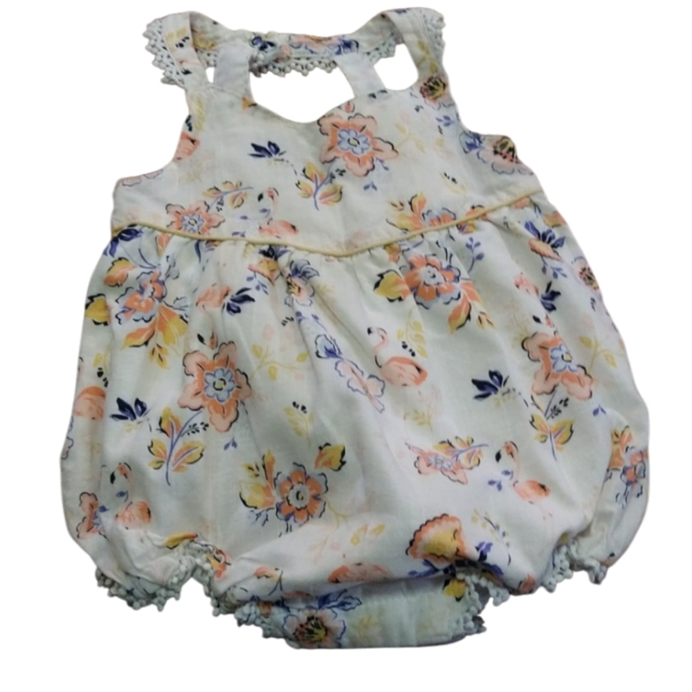 6/$15 Size 12M Baby girls puffy Floral one piece romper